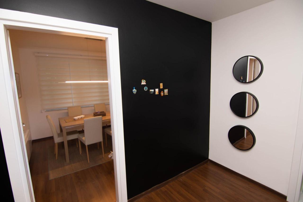 Alen Apartment Old Town - Free Parking Sarajevo Bagian luar foto