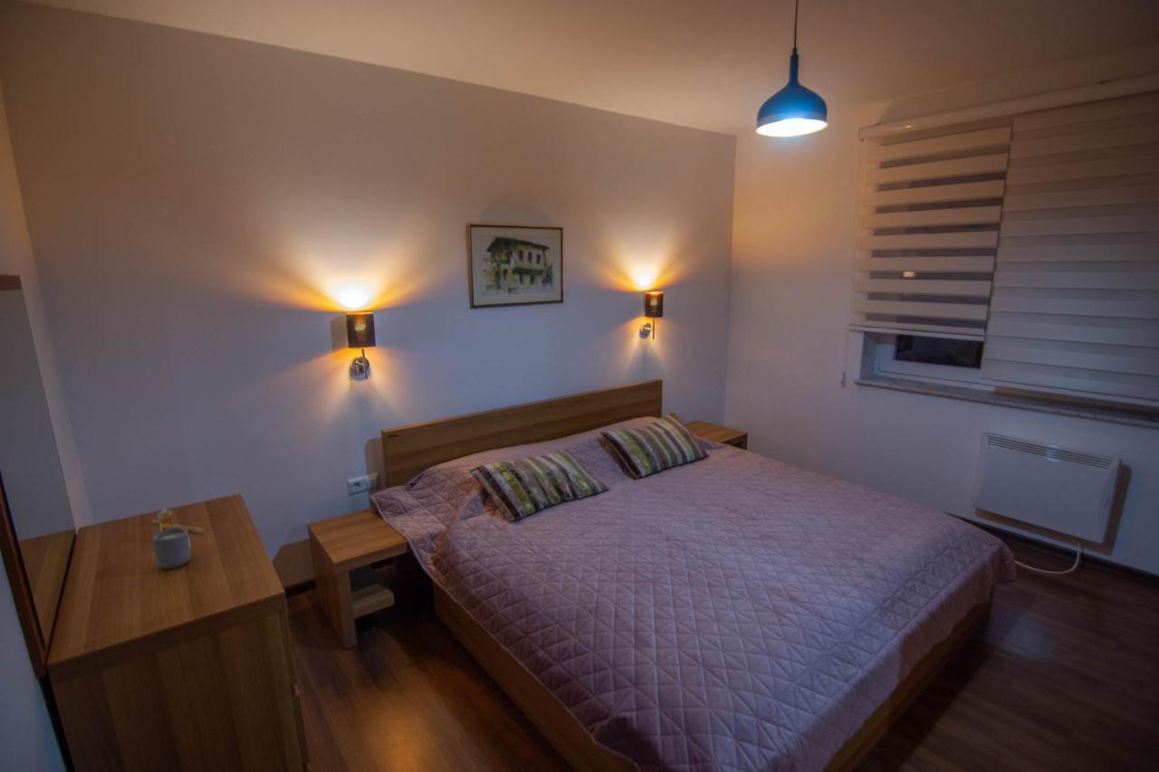 Alen Apartment Old Town - Free Parking Sarajevo Bagian luar foto