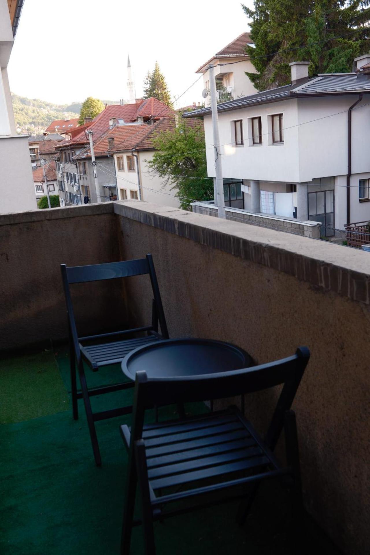 Alen Apartment Old Town - Free Parking Sarajevo Bagian luar foto
